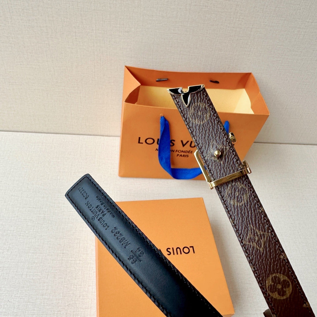 Noir Gilded Waist Belt