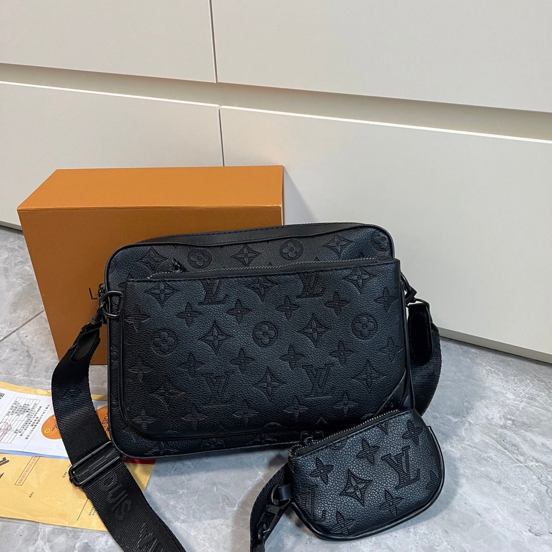 Leather Crossbody Messenger Bag
