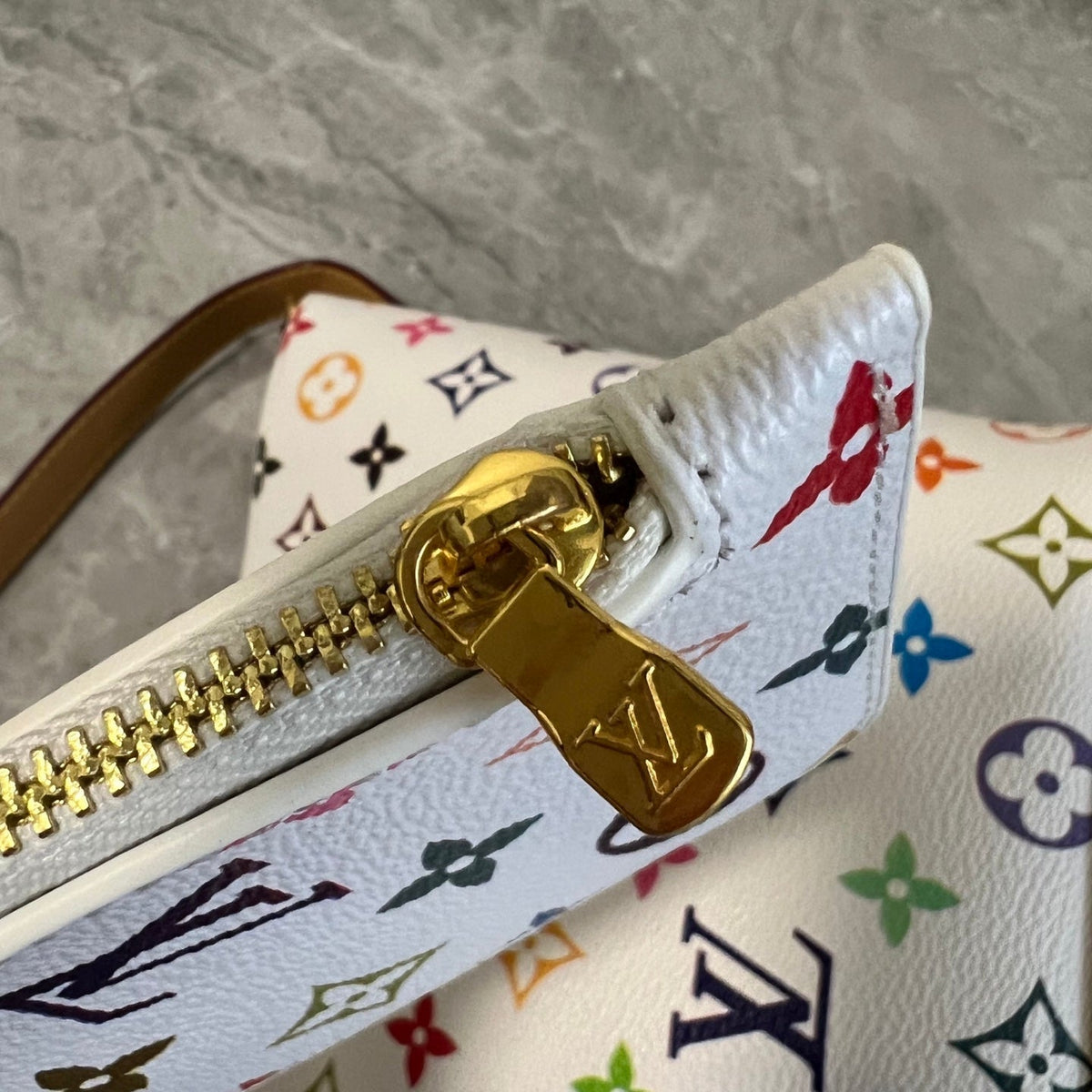 Leather Detachable Mini Pouchh Bag