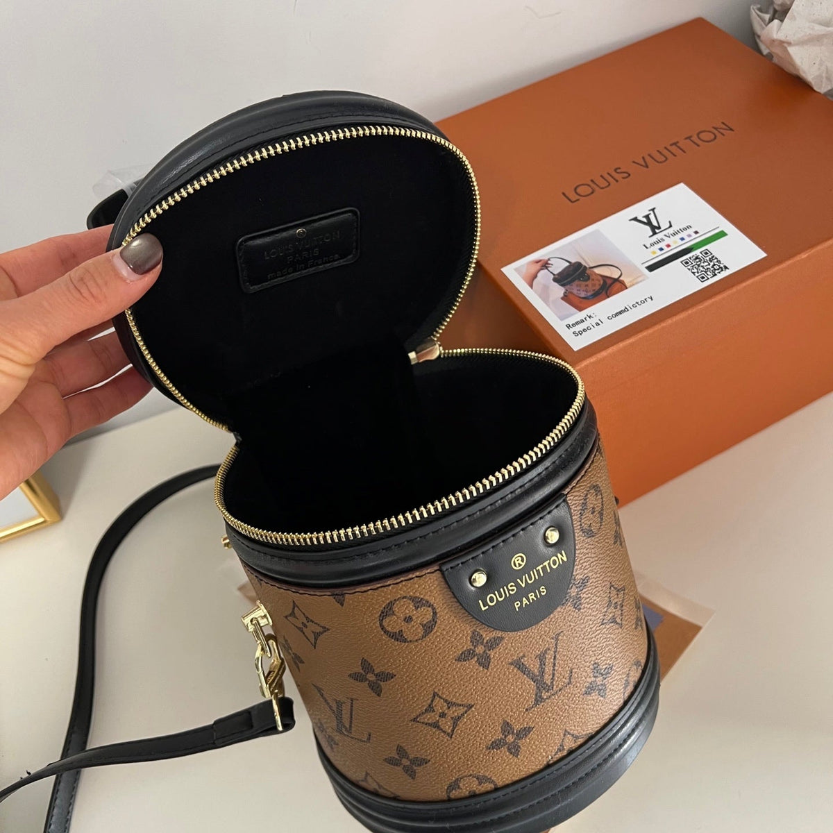 Structured Leather Bucket Bag