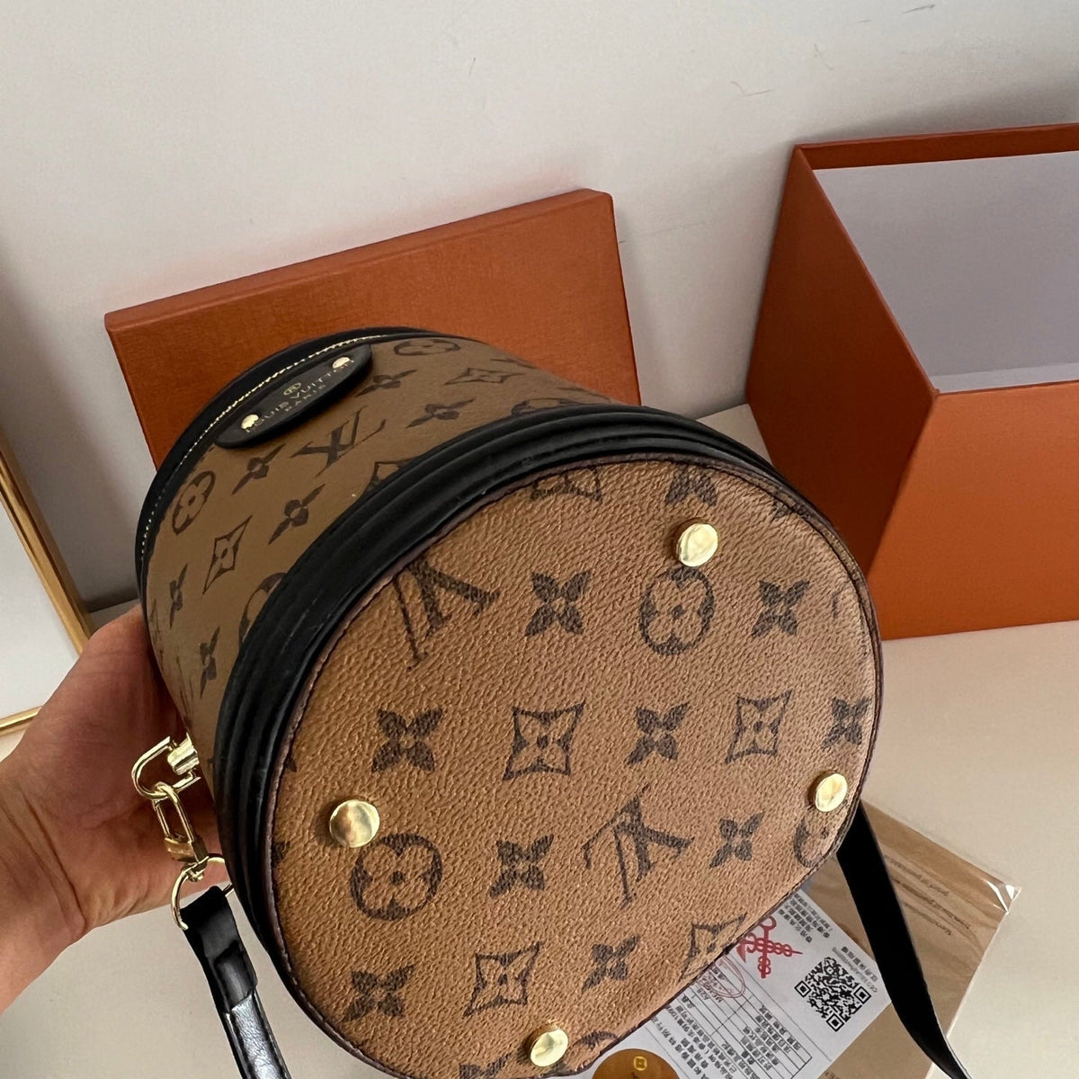 Structured Leather Bucket Bag