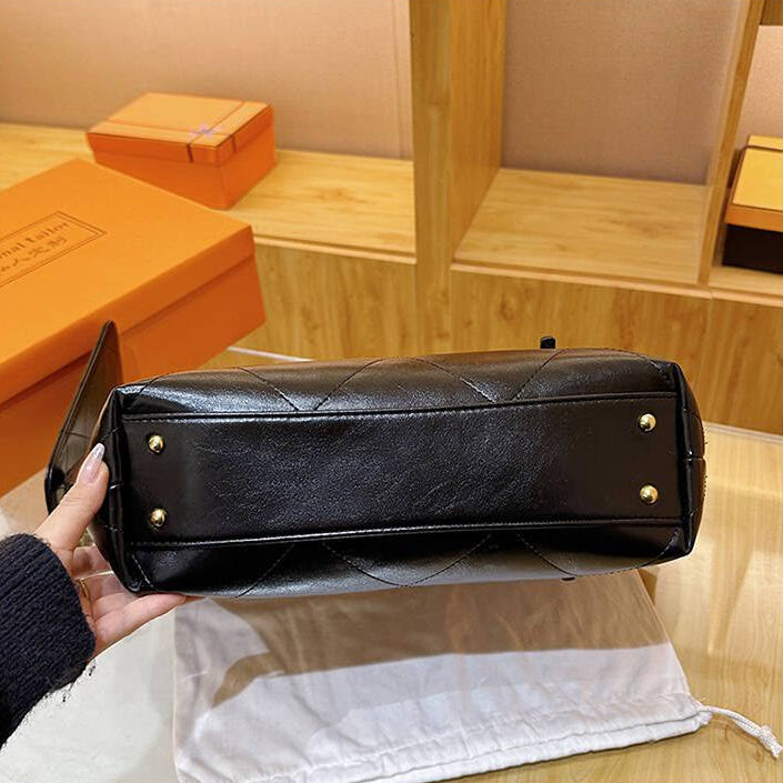 Black Leather Commuter Shoulder Bag