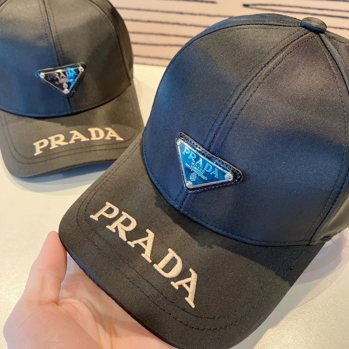 Black Curved Brim Travel  Hat