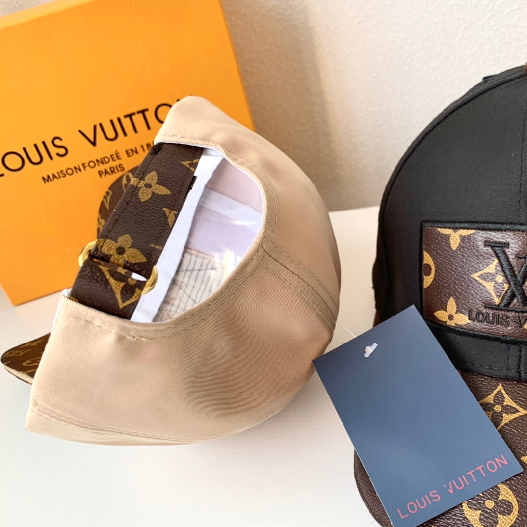 Curved Brim Travel Hat